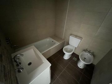Departamento monoambiente a la venta en Sarandi
