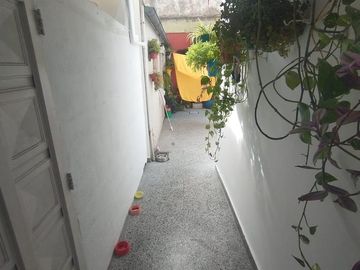 PH PARA DOS FAMILIAS O INVERSOR VENTA  Marco Avellaneda  1781 REMEDIOS DE ESCALADA
