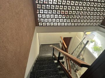 PH PARA DOS FAMILIAS O INVERSOR VENTA  Marco Avellaneda  1781 REMEDIOS DE ESCALADA