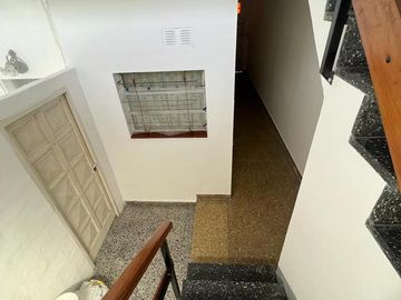 PH PARA DOS FAMILIAS O INVERSOR VENTA  Marco Avellaneda  1781 REMEDIOS DE ESCALADA