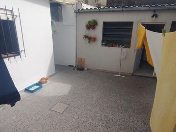 PH PARA DOS FAMILIAS O INVERSOR VENTA  Marco Avellaneda  1781 REMEDIOS DE ESCALADA