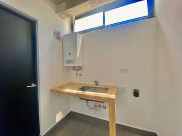 Tríplex con Patio y Terraza Propia