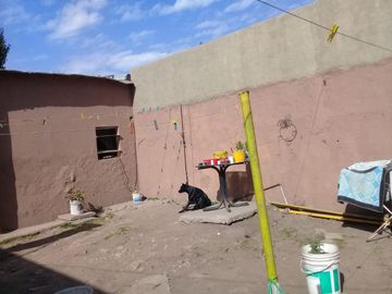 Casa y Departamento en venta - 4 dormitorios 2 baños - 103mts2 - Burzaco