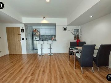 Espectacular 4 ambientes con 2 cocheras y baulera en la mejor zona de Villa Urquiza - VENTA