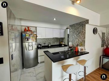 Espectacular 4 ambientes con 2 cocheras y baulera en la mejor zona de Villa Urquiza - VENTA