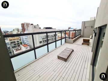 Espectacular 4 ambientes con 2 cocheras y baulera en la mejor zona de Villa Urquiza - VENTA