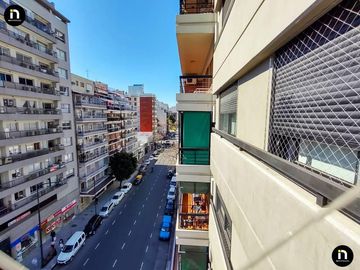Espectacular 4 ambientes con 2 cocheras y baulera en la mejor zona de Villa Urquiza - VENTA