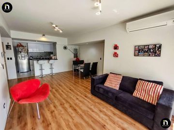 Espectacular 4 ambientes con 2 cocheras y baulera en la mejor zona de Villa Urquiza - VENTA