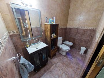 Casa en venta 3 Dormitorios con Piscina - Funes