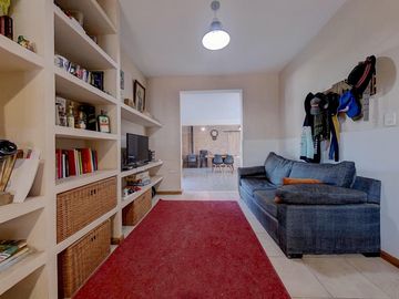 Casa en venta 3 Dormitorios con Piscina - Funes