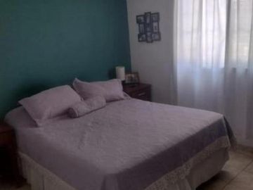 Casa en venta - 3 Dormitorios 2 Baños - Cochera - 200Mts2 - Don Orione