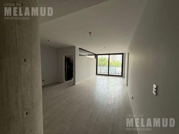3 AMBIENTES / VENTA / COCHERA /2 BAÑOS Y PARRILLA PROPIA EN EL BALCON!!