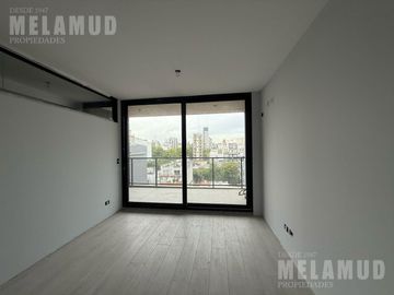 3 AMBIENTES / VENTA / COCHERA /2 BAÑOS Y PARRILLA PROPIA EN EL BALCON!!