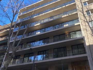 3 AMBIENTES / VENTA / COCHERA /2 BAÑOS Y PARRILLA PROPIA EN EL BALCON!!