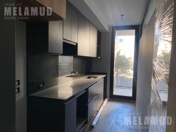 3 AMBIENTES / VENTA / COCHERA /2 BAÑOS Y PARRILLA PROPIA EN EL BALCON!!