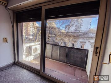 Departamento en venta - 2 dormitorios 1 baño - 70mts2 - La Plata
