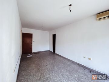 Departamento en venta - 2 dormitorios 1 baño - 70mts2 - La Plata