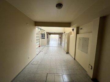 Departamento 3 Ambientes con Balcon y Cochera - Wilde