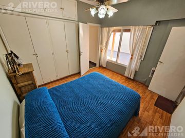 CASA EN VENTA CASTELAR - NUEVO VALOR! - ACEPTA PROPIEDAD EN FORMA DE PAGO