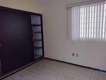 CASA DE 1 PISO A LA VENTA, FRAC. FLORESTA, VERACRUZ, VER