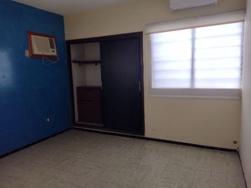CASA DE 1 PISO A LA VENTA, FRAC. FLORESTA, VERACRUZ, VER