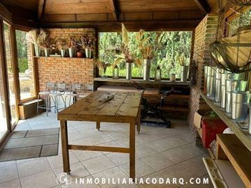 EXCLUSIVA CASA EN VENTA EN HACIENDA  DE VALLE ESCONDIDO