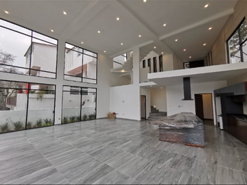 Residencia Nueva en Venta en Condado de Sayavedra, Atizapan