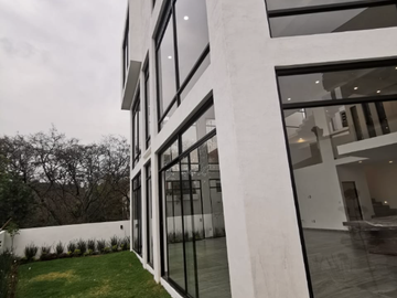 Residencia Nueva en Venta en Condado de Sayavedra, Atizapan