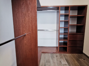 Residencia Nueva en Venta en Condado de Sayavedra, Atizapan