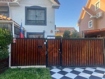 Casa en venta en LA FLORIDA