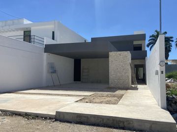 CASA DE 1 PLANTA EN PRE VENTA EN CHOLUL CENTRO AL NORTE DE MÉRIDA