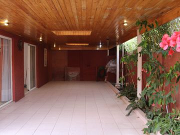 Casa en venta con 4 dormitorios y 2 baños en Puente Alto
