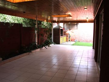 Casa en venta con 4 dormitorios y 2 baños en Puente Alto