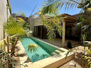 Casas en venta TIki Tiki en Cholul, Yucatán.