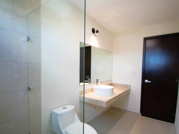 CASA EN VENTA RESIDENCIAL XCUMPICH