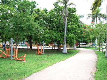 CASA EN VENTA RESIDENCIAL XCUMPICH