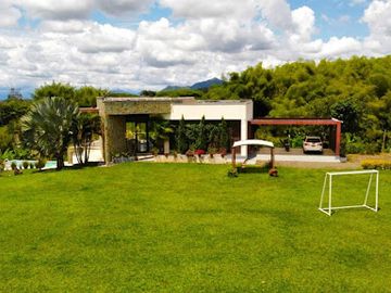VENTA de CASA CAMPESTRE en ALCALA
