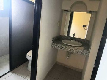 CASA EN VENTA UBICADA EN ZONA RESIDENCIAL COL. LAS VILLAS TAMPICO TAMAULIPAS
