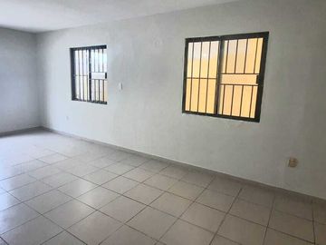 CASA EN VENTA UBICADA EN ZONA RESIDENCIAL COL. LAS VILLAS TAMPICO TAMAULIPAS