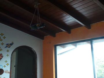 VIVIENDA CAMPESTRE LOTE 4 DE 3 BLOQUES CONSTRUCTIVOS CON JARDÍN Y ÁRBOLES FRUT.