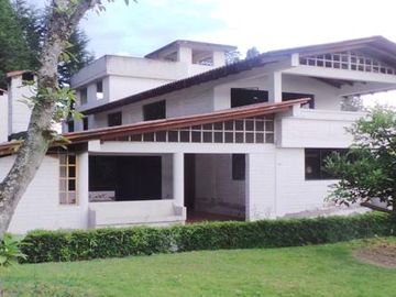 VIVIENDA CAMPESTRE LOTE 4 DE 3 BLOQUES CONSTRUCTIVOS CON JARDÍN Y ÁRBOLES FRUT.