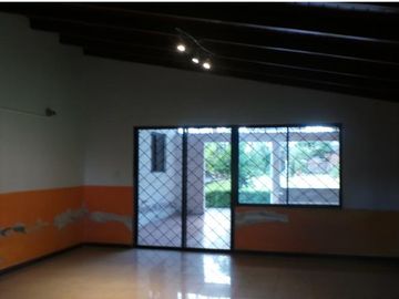 VIVIENDA CAMPESTRE LOTE 4 DE 3 BLOQUES CONSTRUCTIVOS CON JARDÍN Y ÁRBOLES FRUT.