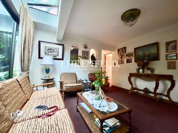 Rebajada! Centro de Los Andes. Casa esquina de 284 m2.