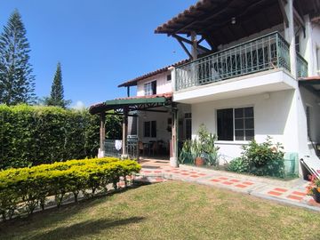 CASA CAMPESTRE EN VENTA LA TEBAIDA QUINDIO