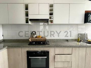 ¡Hermoso Dúplex en excelente ubicación!