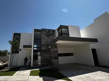 CASA INTELIGENTE KINISH 105