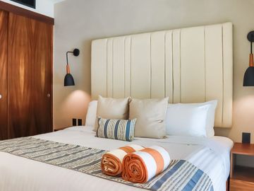 Venta Estudio de Lujo Colonial con Piscina, Terraza y Patio Privado en Tulum