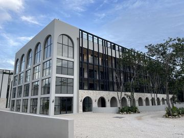 Venta Estudio de Lujo Colonial con Piscina, Terraza y Patio Privado en Tulum