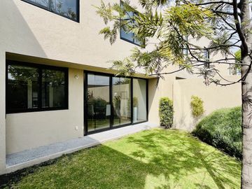 Casa con Esplendido Jardin en Zakia
