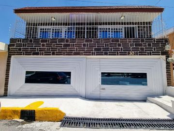 Casa en venta en Parque residencial Coacalco.